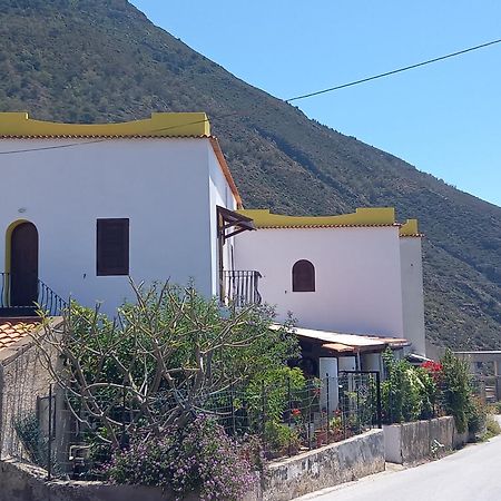 Appartement Casa Garibaldi à Leni Extérieur photo